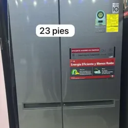🟡Refrigerador LG 23 pies cuatro puertas. 