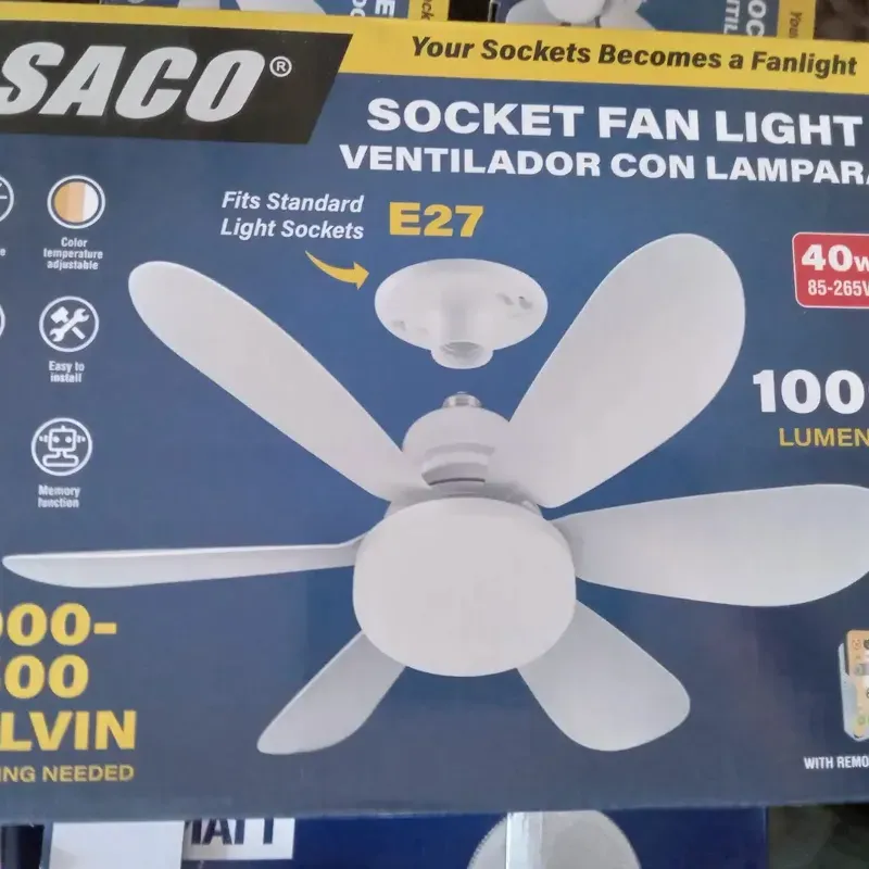 Ventilador con lámpara. Marca Saco