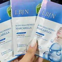 Mascarilla Facial De Barro De Ácido Hialurónico