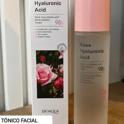 TÓNICO FACIAL DE ROSA CON ÁCIDO HIALURÓNICO