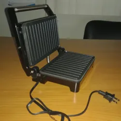 SANDWICHERA FUTURE TECH FT-40