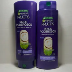 Juego de shampoo y acondicionador GARNIER rizos poderosos