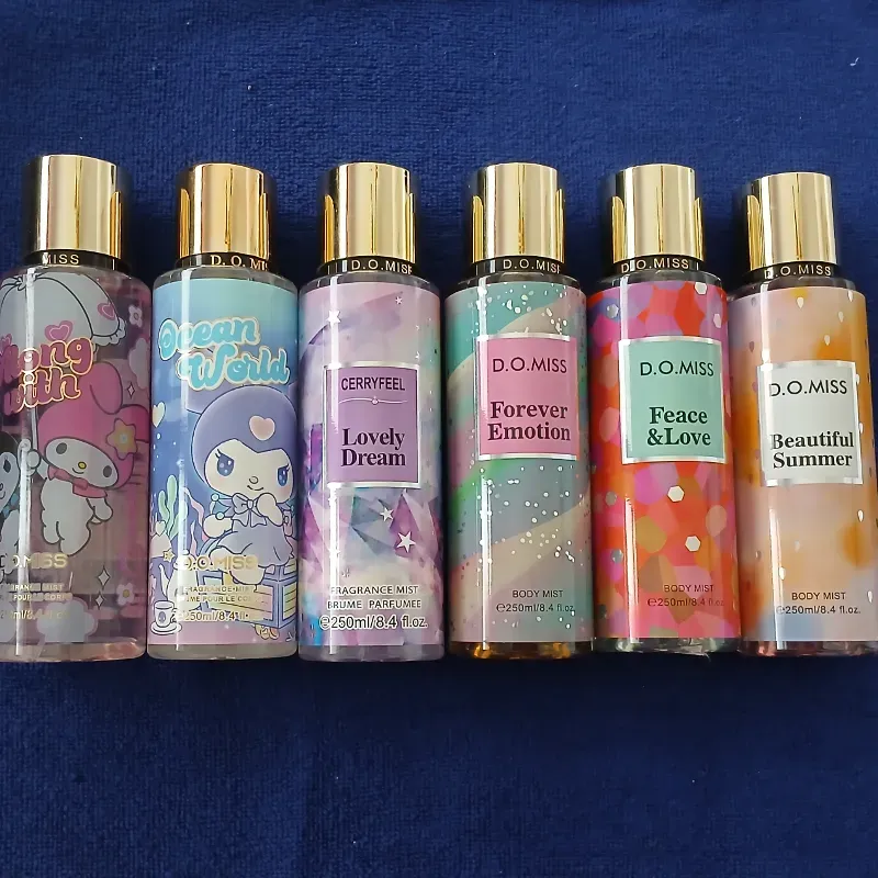 Colonia para mujer