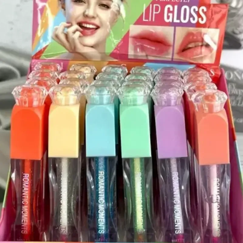 Lip Gloss con destellos ✨️