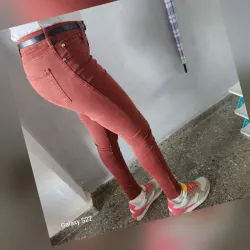 Pantalón de mujer 