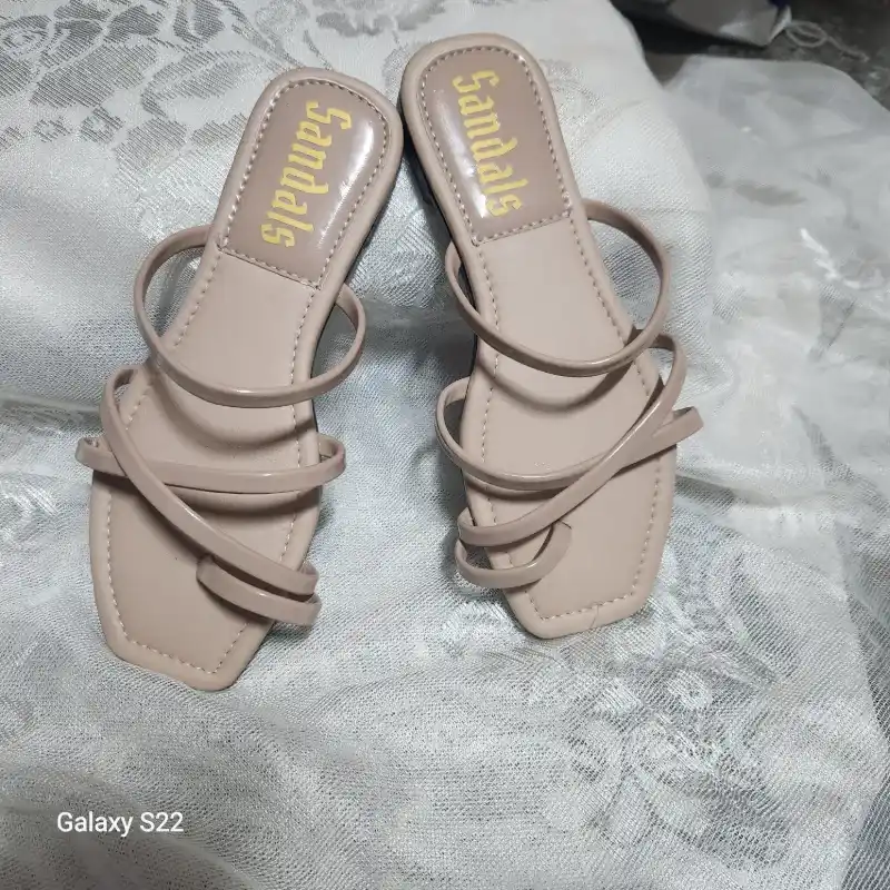 Sandalias
