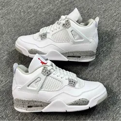 Air Jordan Retro 4