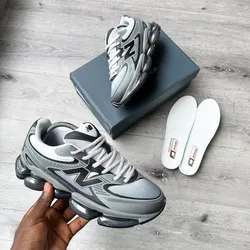 New Balance 2000