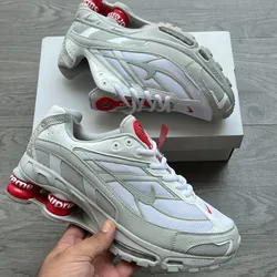 Supreme X Nike Shox