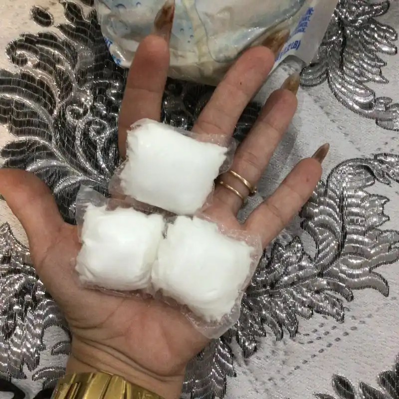 Oxiclean blanqueador y quita manchas para ropa 