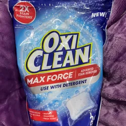 Oxiclean blanqueador y quita manchas para ropa 