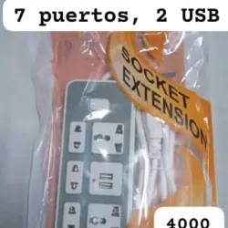 Extensión de 1.95 m con 7 entradas, 2 son USB 