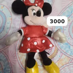 Minnie de peluche 