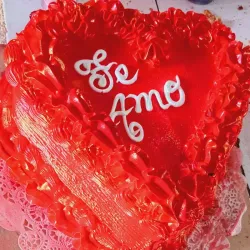 Cake en Forma de Corazón❤️ Con Matizador Dorado