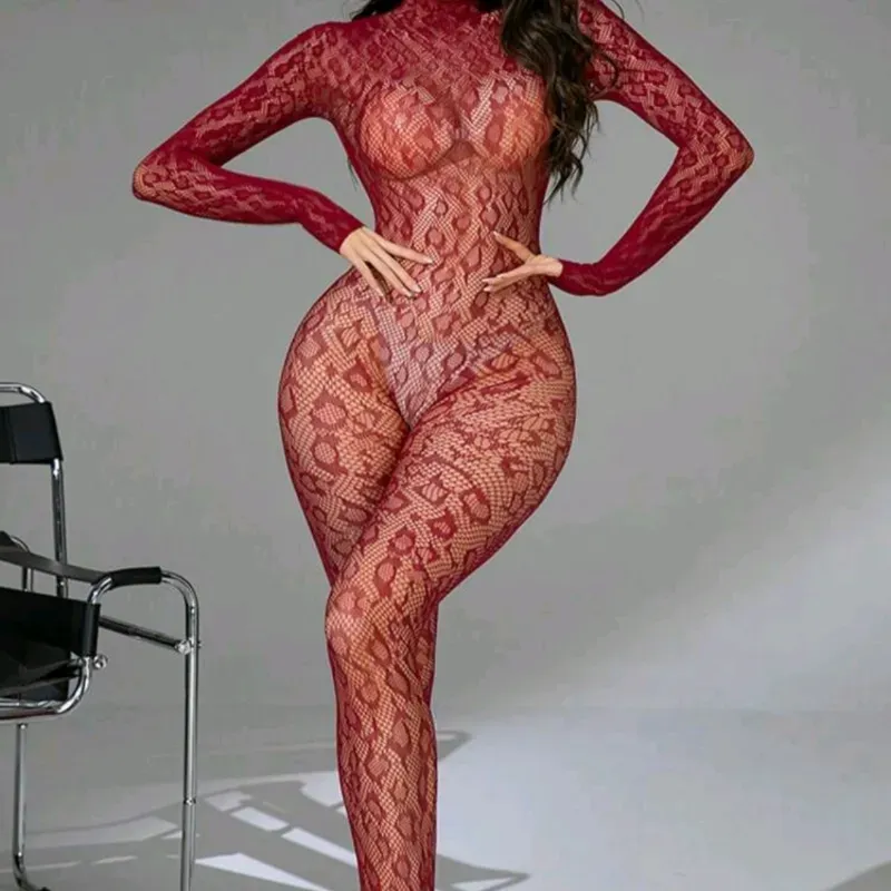 Lencería fem. Roja con patrón de leopardo