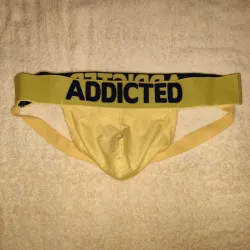 Suspensorio Addicted amarillo
