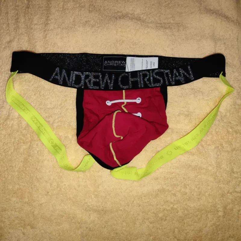 Suspensorio Andrew Christian rojo y amarillo