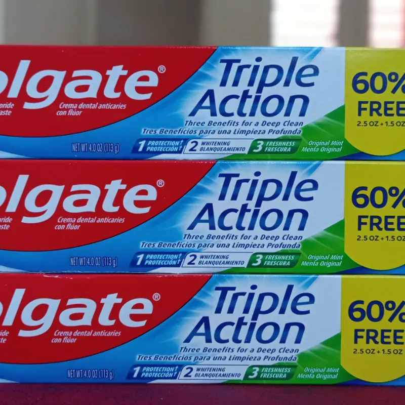 Pasta de dientes Colgate 