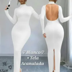 ✨ Vestido Cuello Tortuga ✨