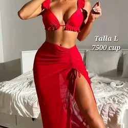 Bikini con pareo rojo