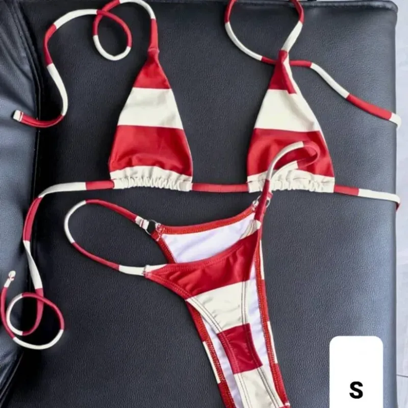 Bikini de rayas