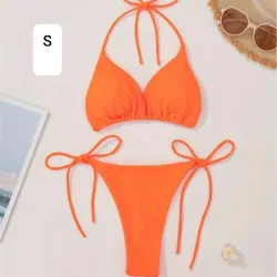 Bikini naranja