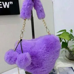 Cartera en forma de corazón 