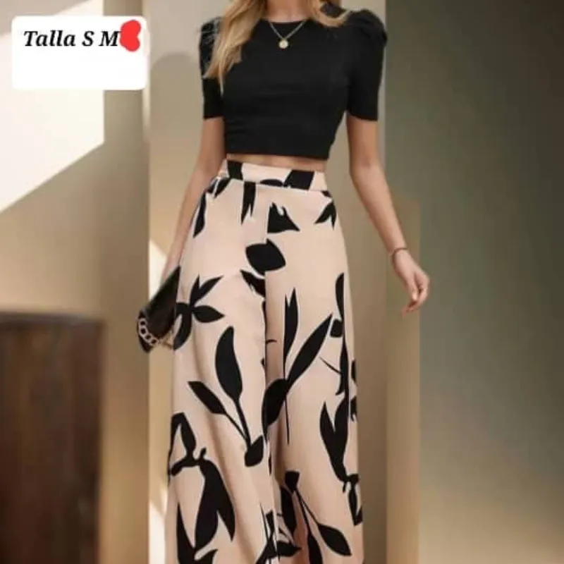 Conjunto negro y beis