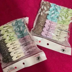 Juego de 16 palitos de tender con cuerda 