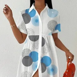 Vestido blanco de bolas azules 