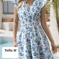 Vestido blanco de flores azules