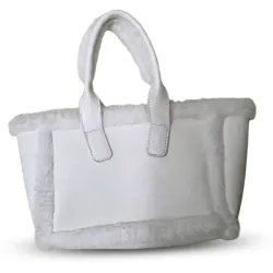 Cartera blanca de poco uso