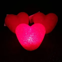 Lámpara nocturna en forma de corazón ❤