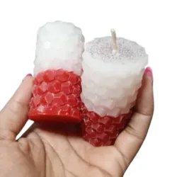 ❤️ Vela decorativa en forma de torre de panal.