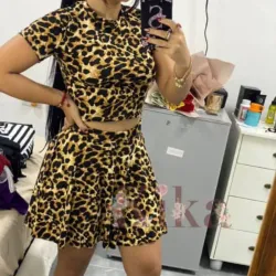 Conjunto pullovery saya short.