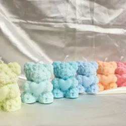 Osito cariñoso de cera 