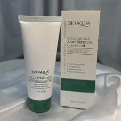 Limpiador facial Bioaqua de Ácido Salicílico