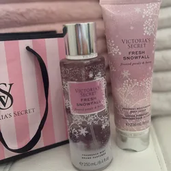 Set Victoria’s Secret 