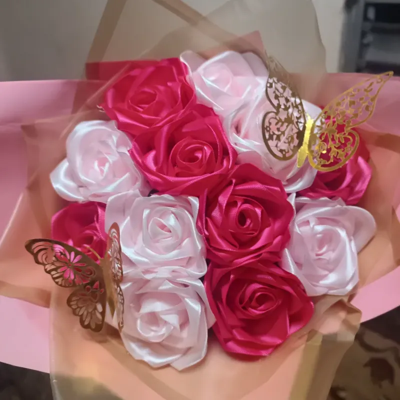 Ramo de 12 rosas 
