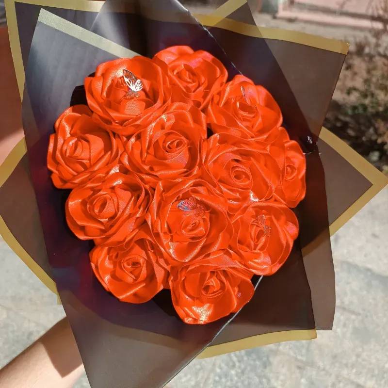 Ramo de 12 rosas 