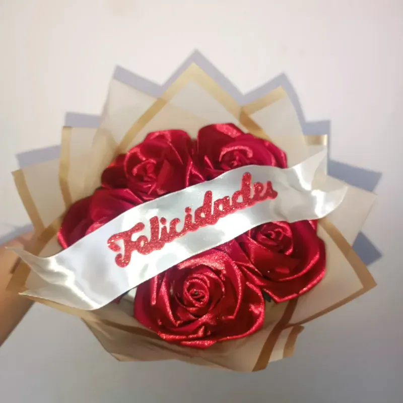 Ramo de 5 rosas 