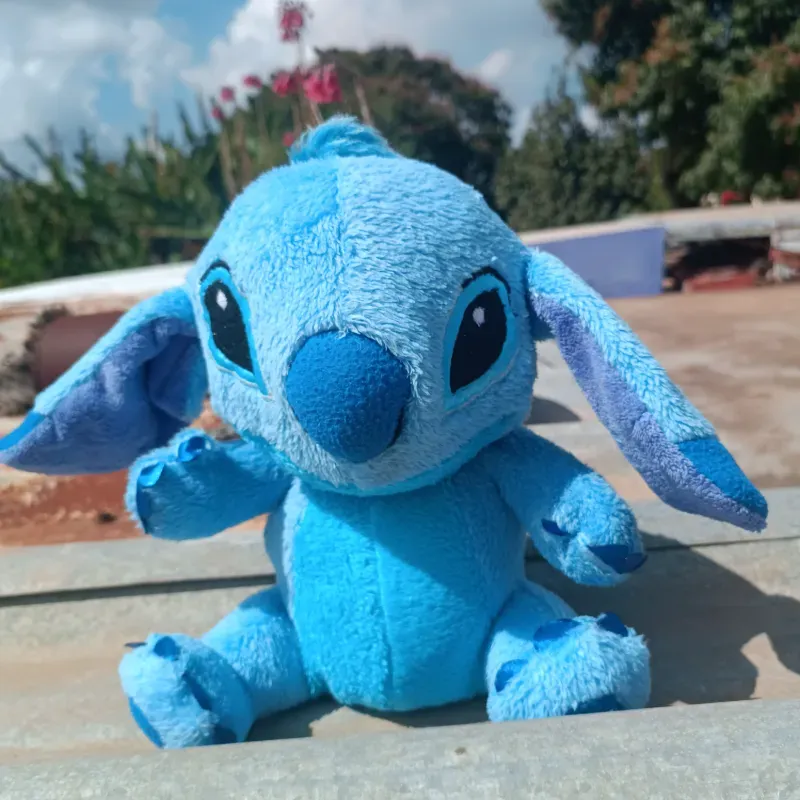 Stitch de peluche 