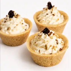 Tartaleta de queso y arándanos.