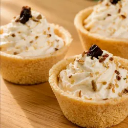 Tartaleta de queso y mango