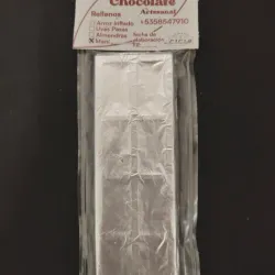 Tableta de chocolate semiamargo relleno de maní 