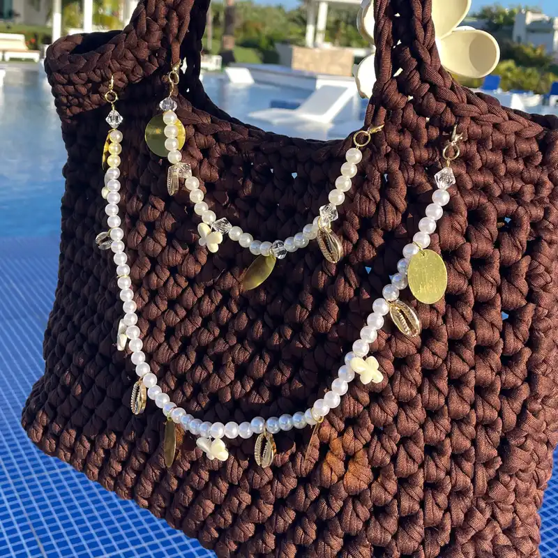 Colgante con accesorios 