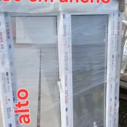 Ventana de PVC 1m x 0.80m