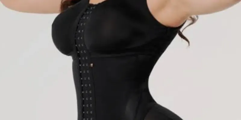 Fajas abdominales post quirúrgicas profesionales (Colombianas)