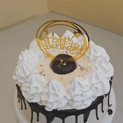 Cake  clásico con merengue 