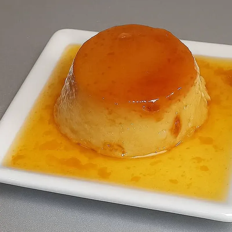 Flan de dos leches (ver descripción)